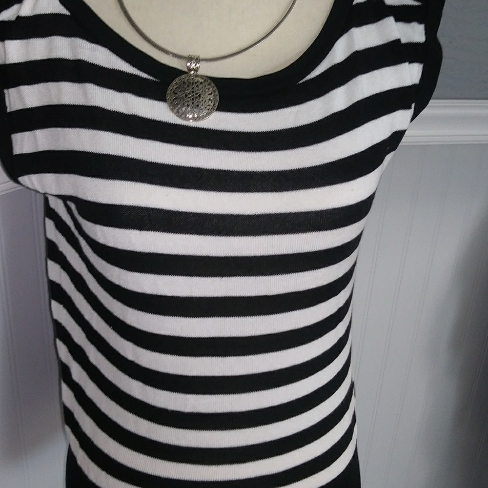White house black market fitted stripe sweater
